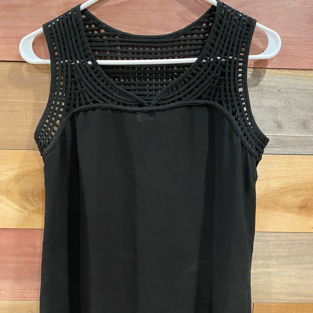 Lost April Tank - S